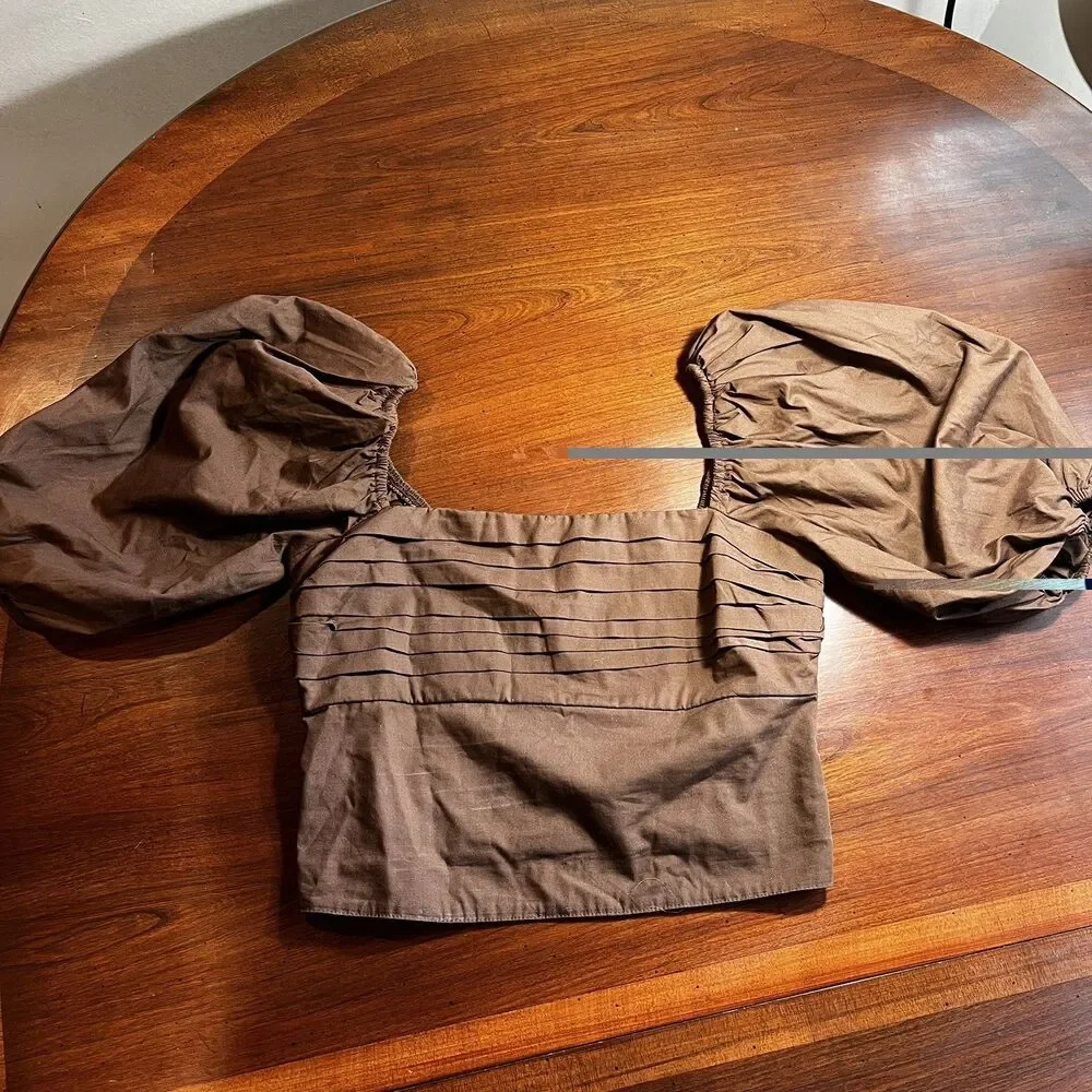 Abercrombie&Fitch Puff Sleeve Smocked Back Crop Top Brown XS Renaissance Cottage